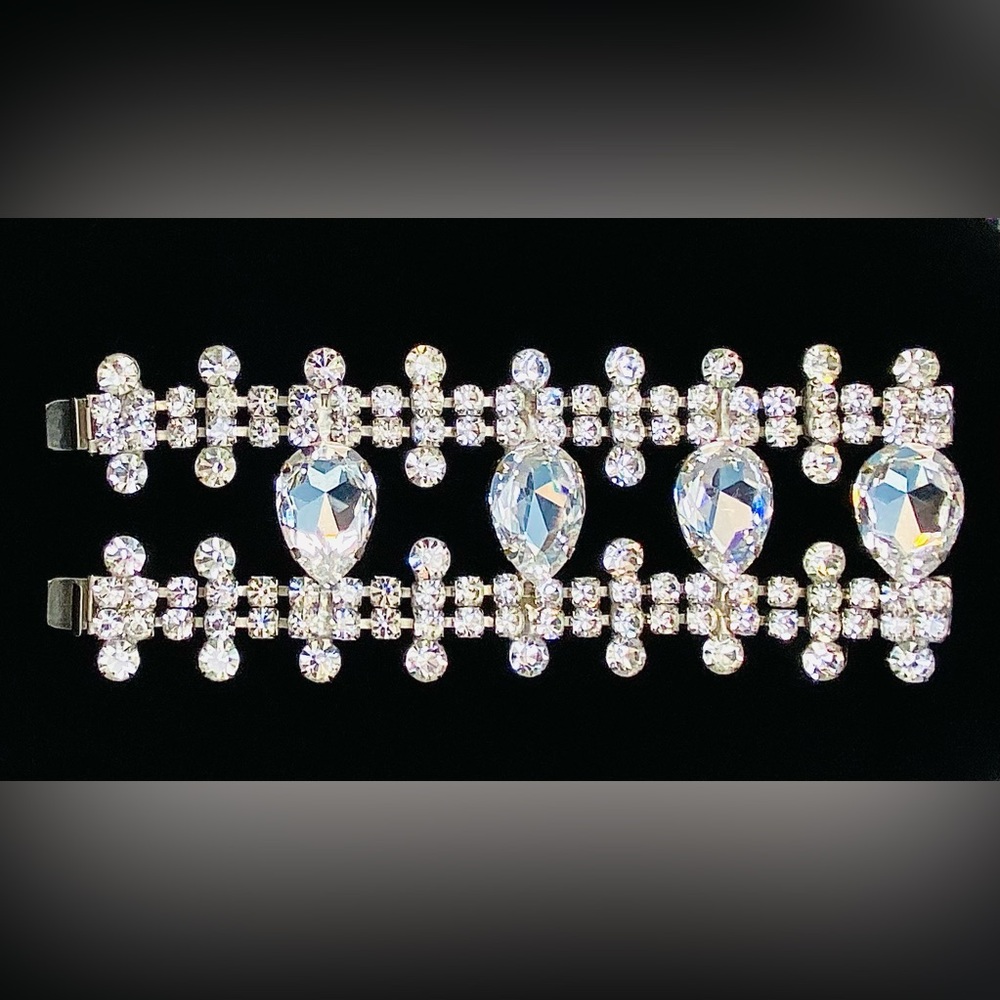 WINNERS CHOICE Elegant Silver and Gold Jewelry